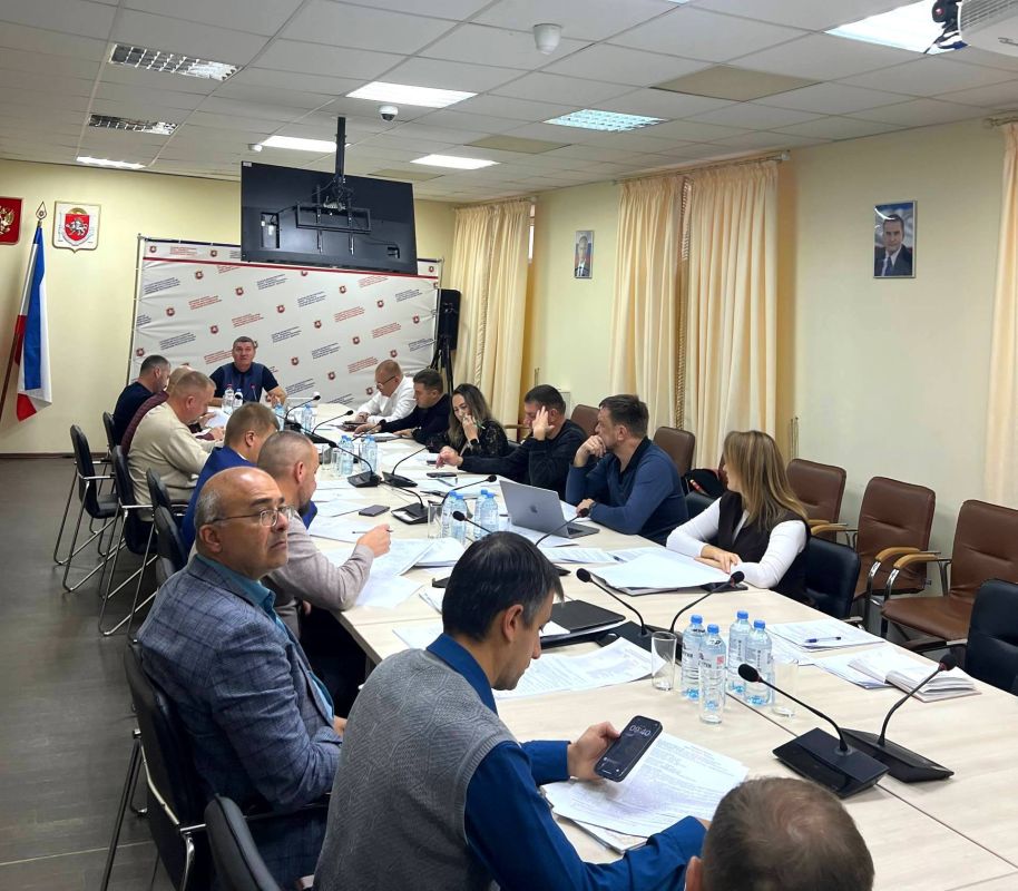 Под руководством заместителя Председателя Совета министров Республики Крым Николая Воробьева состоялось еженедельное совещание в ГКУ РК «Инвестстрой»