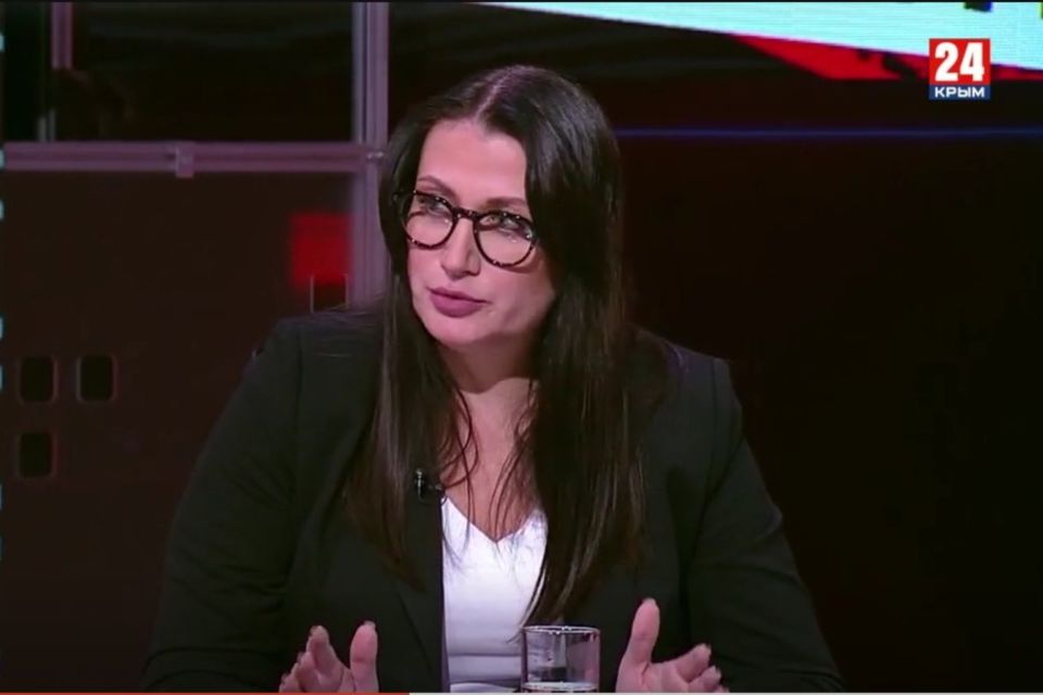 Инна Томина рассказала «Крым 24» о восстановлении берегоукрепительных сооружений набережной Партенита после «шторма века»