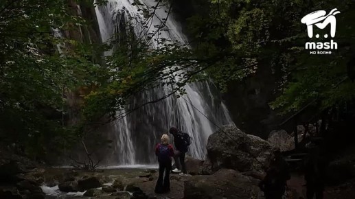 Релакс подгоняем. Наденьте наушники и послушайте, как звучит водопад Джур Джур — видосик нам скинули наш любимый подписчик в предложку
