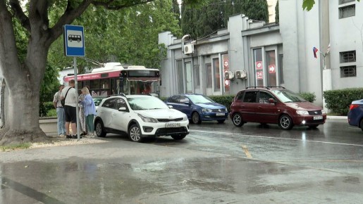 Не все автобусы выходят на линии, не соблюдается график движения, подвижной состав — в неудовлетворительном состоянии