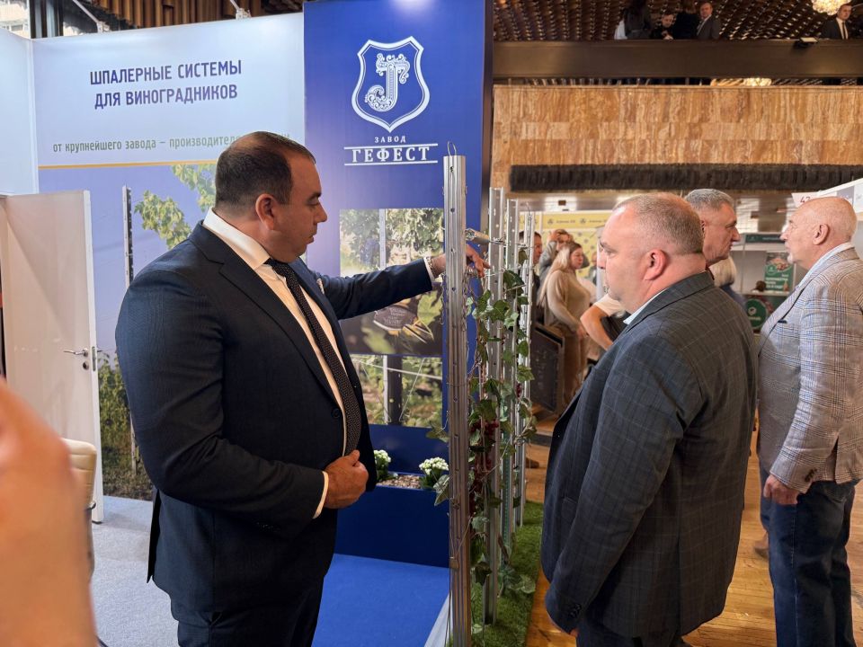 В Ялте состоялось торжественное открытие первого Международного агрофорума «КрымAGRO» В Ялте состоялось торжественное открытие первого Международного агрофорума «КрымAGRO»