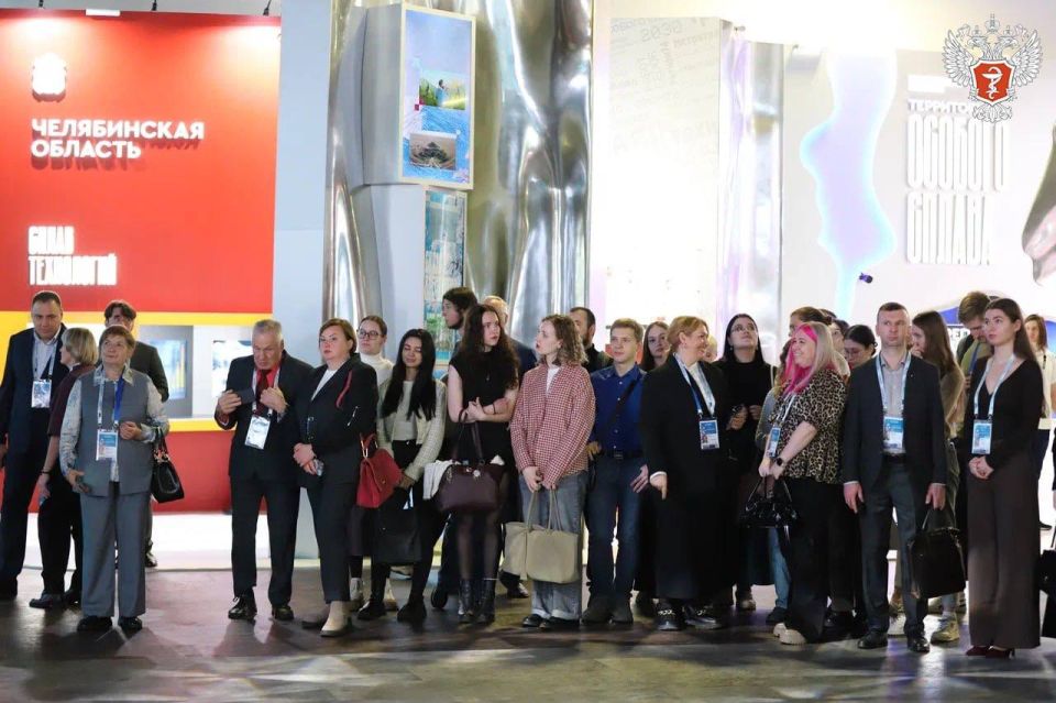 Победителям III Всероссийского фотоконкурса «Медики на работе» вручили награды Победителям III Всероссийского фотоконкурса «Медики на работе» вручили награды