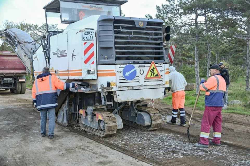 Дорожники Севастополя досрочно приступили к ремонту городских дорог