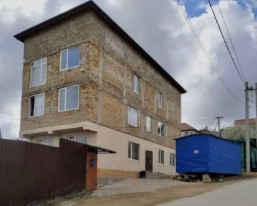 Севастопольцы украли 4,3 миллиона рублей на превращении своего дома в многоквартирный