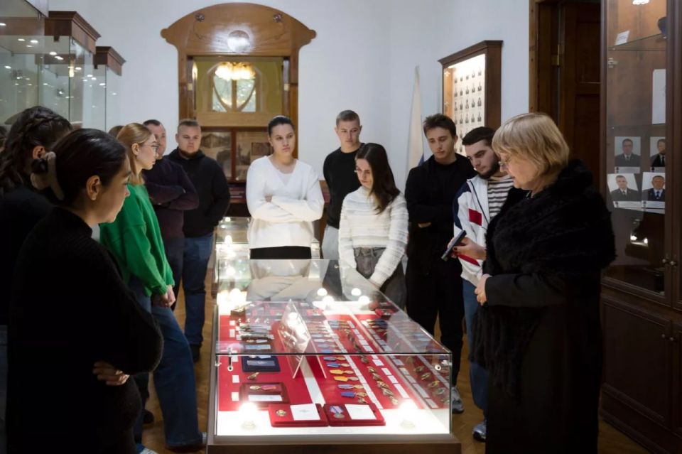 23 октября в Крыму отмечают День памяти и славы крымских партизан и подпольщиков 23 октября в Крыму отмечают День памяти и славы крымских партизан и подпольщиков