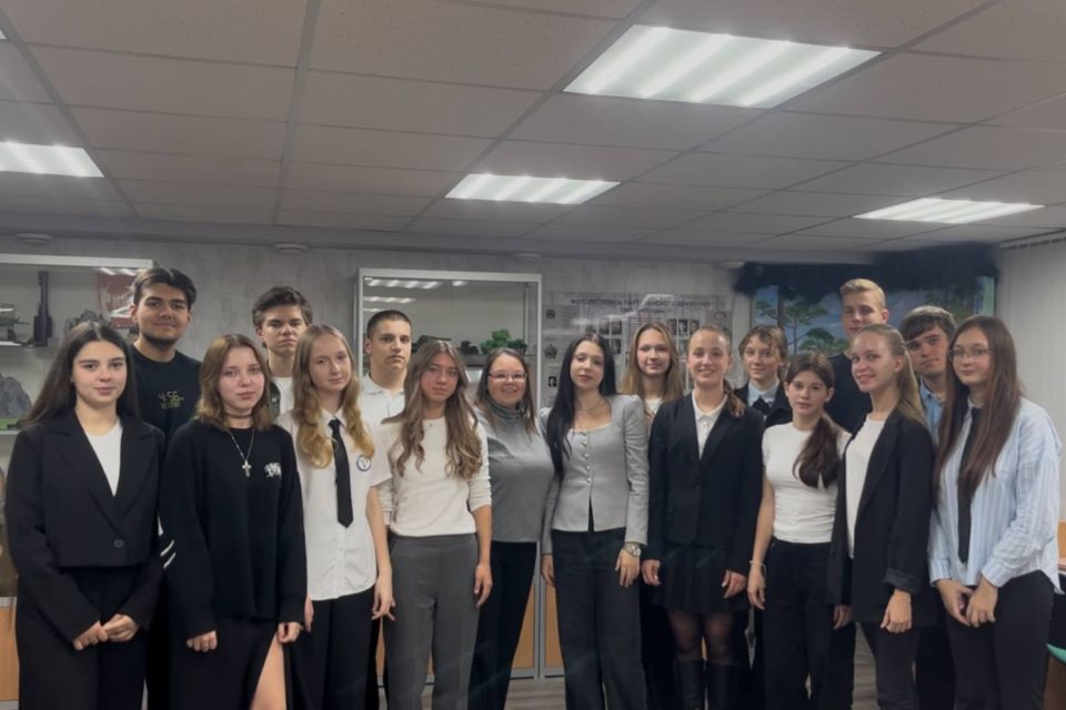 Обучающиеся Ялты участвуют в Республиканском форуме ученического самоуправления