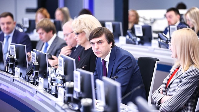 Дмитрий Чернышенко: В 2025 году увеличилось количество мест отдыха для детей – дополнительно ребят принимали более 400 детских лагерей Дмитрий Чернышенко: В 2025 году увеличилось количество мест отдыха для детей – дополнительно ребят принимали более 400 детских лагерей