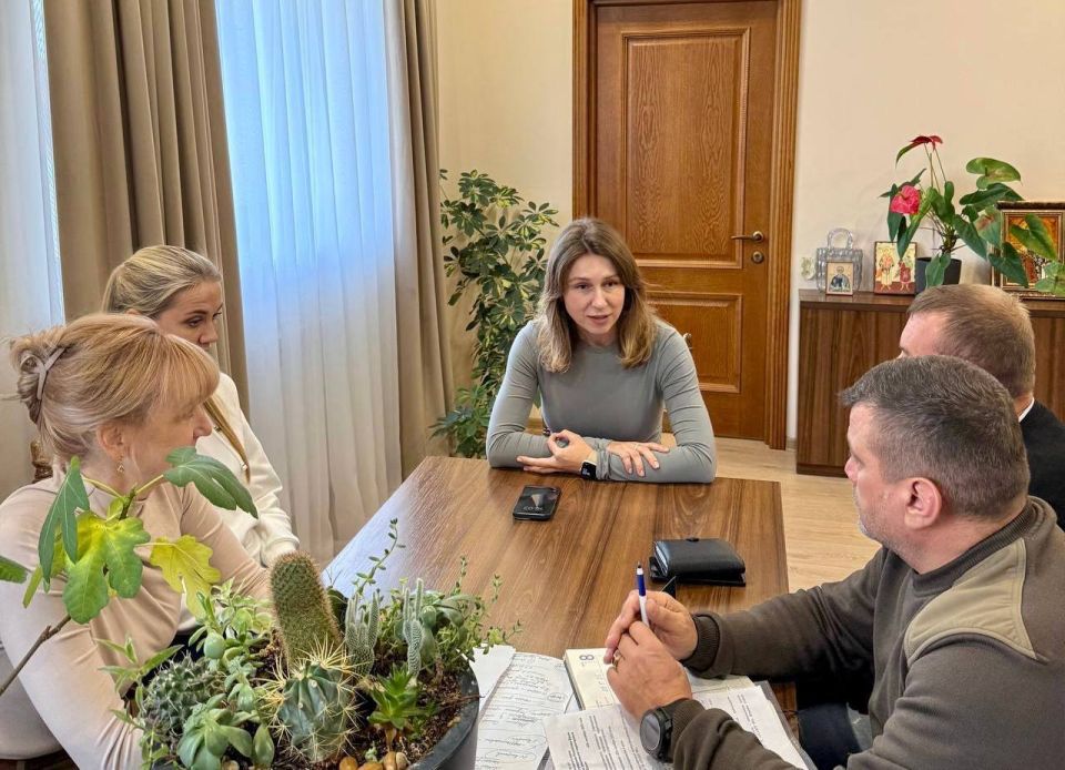 Ольга Шевцова: Провела совещание по вопросу капитального ремонта на территории парка-памятника садово-паркового искусства «Массандровский»