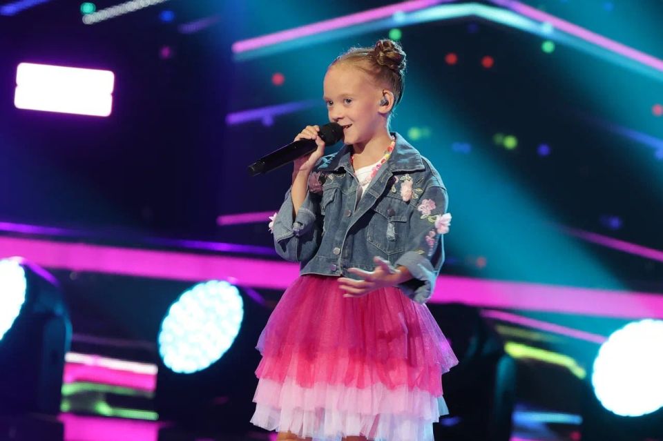 Маленькая крымчанка продолжит покорять сердца зрителей музыкального конкурса "Ты супер!" в это воскресенье