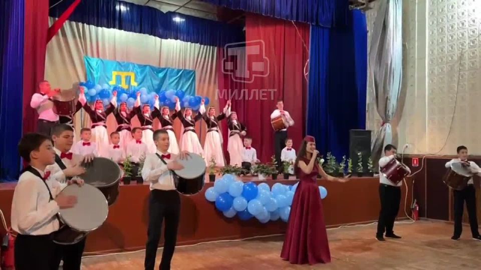 Концерт творческих коллективов «Урожай талантов – Истидатлар берекети» прошёл в Софиевском доме культуры в Симферопольском районе Крыма