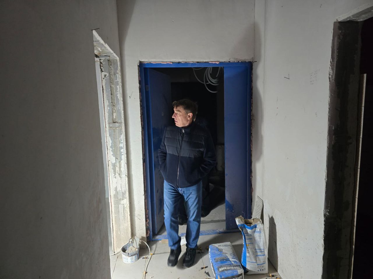 Юрий Гоцанюк: Держим на контроле ход строительства дошкольного учреждения на 280 мест в районе Мойнакского озера в Евпатории Юрий Гоцанюк: Держим на контроле ход строительства дошкольного учреждения на 280 мест в районе Мойнакского озера в Евпатории