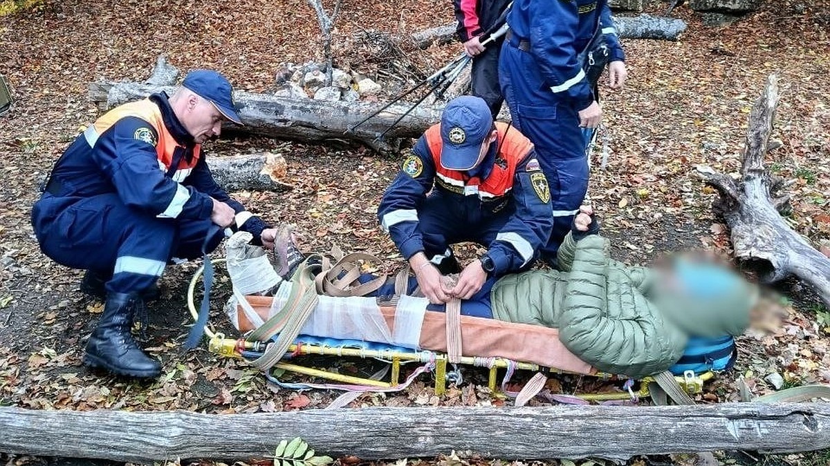 Под Бахчисараем спасли женщину, получившую травму ноги