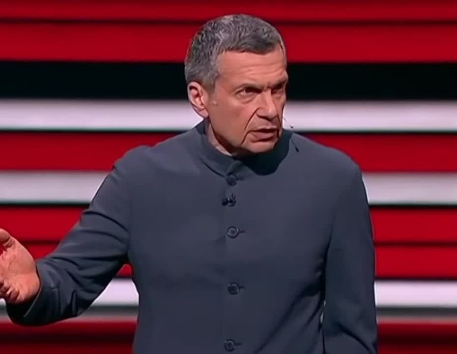 Два майора: Вообще, да.. Перенос противостояния и отвлечение ресурсов противника на решение проблем у него самого ("Кинжал" по дамбе Киевского водохранилища) это один из способов траты ресурсов врага не на удары по...