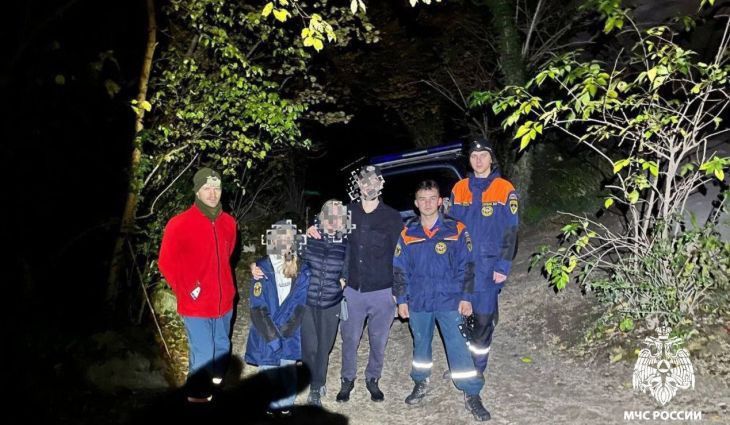 В Бахчисарайском районе Крыма спасли трех туристов