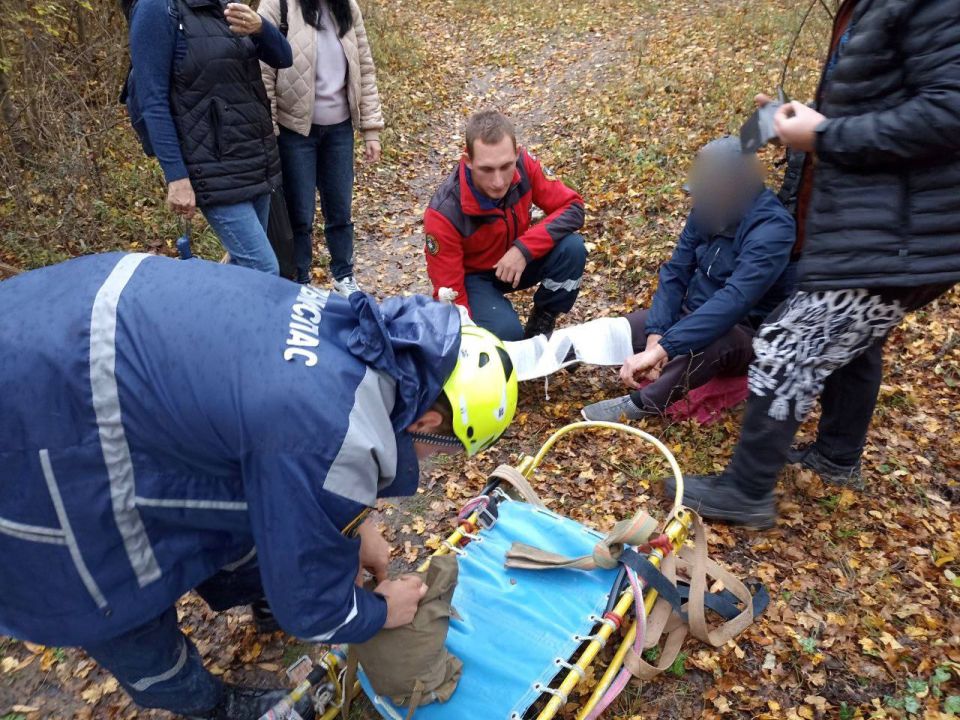 В Крыму спасли туриста, повредившего ногу в горах Бахчисарайского района