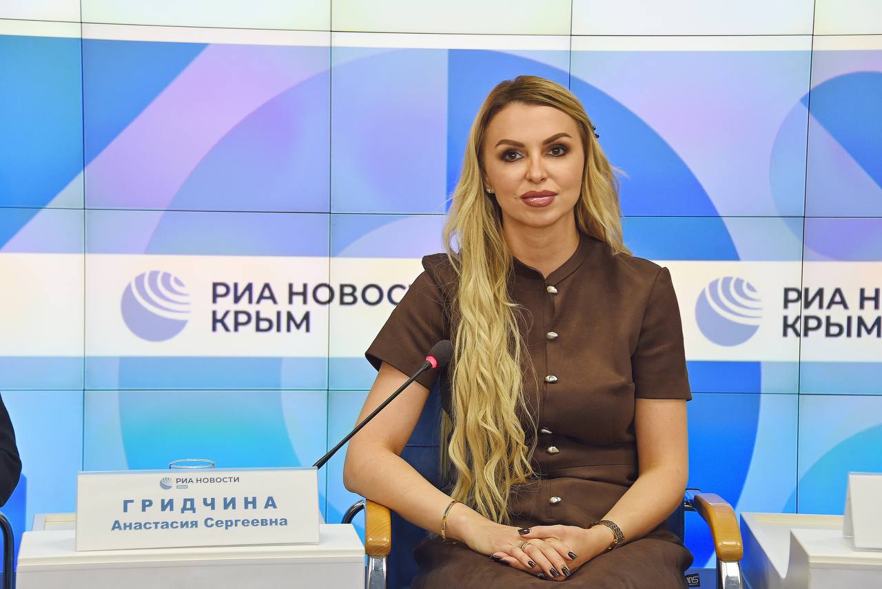 Анастасия Гридчина: Приняла участие вместе с коллегами в пресс конференции на площадке пресс-центра РИА НОВОСТИ КРЫМ на тему «Объединение народов России через «Большой этнографический диктант»