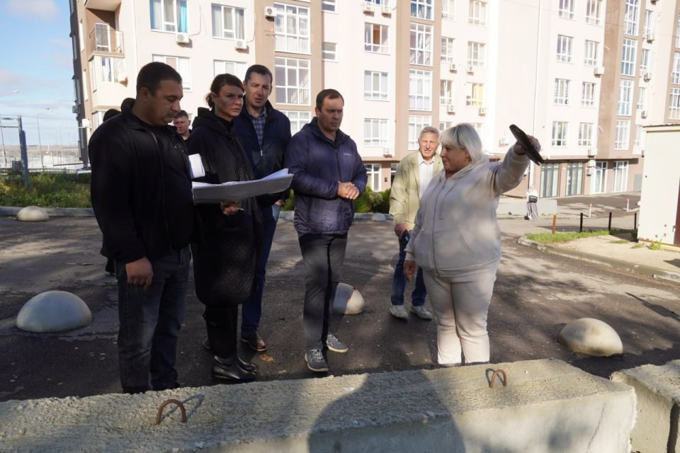 Олег Каторгин: Встретился с жителями района Верхнего Солнечного, на территории которого стартовало комплексное благоустройство Олег Каторгин: Встретился с жителями района Верхнего Солнечного, на территории которого стартовало комплексное благоустройство