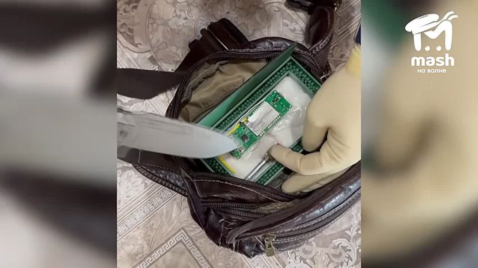 Кадры задержания 19-летнего симферопольца, который готовил покушение на высокопоставленного сотрудника полиции