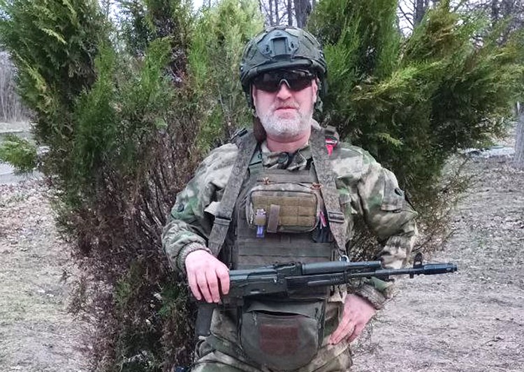 Горел после ударов «Хаймарсов», спасал командира и посадил грядку лука прямо на передовой: история «Висмута» - простого российского героя Горел после ударов «Хаймарсов», спасал командира и посадил грядку лука прямо на передовой: история «Висмута» - простого российского героя