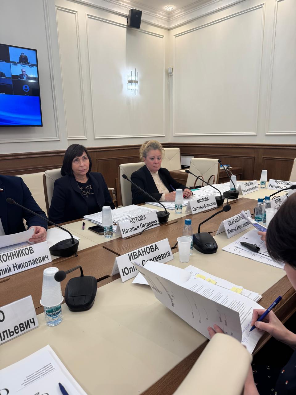 Светлана Маслова: Сегодня приняли участие в совещании в Совете Федерации Федерального Собрания РФ инициированным Комитетом Совета Федерации по федеративному устройству, региональной политике, местному самоуправлению и делам... Светлана Маслова: Сегодня приняли участие в совещании в Совете Федерации Федерального Собрания РФ инициированным Комитетом Совета Федерации по федеративному устройству, региональной политике, местному самоуправлению и делам...