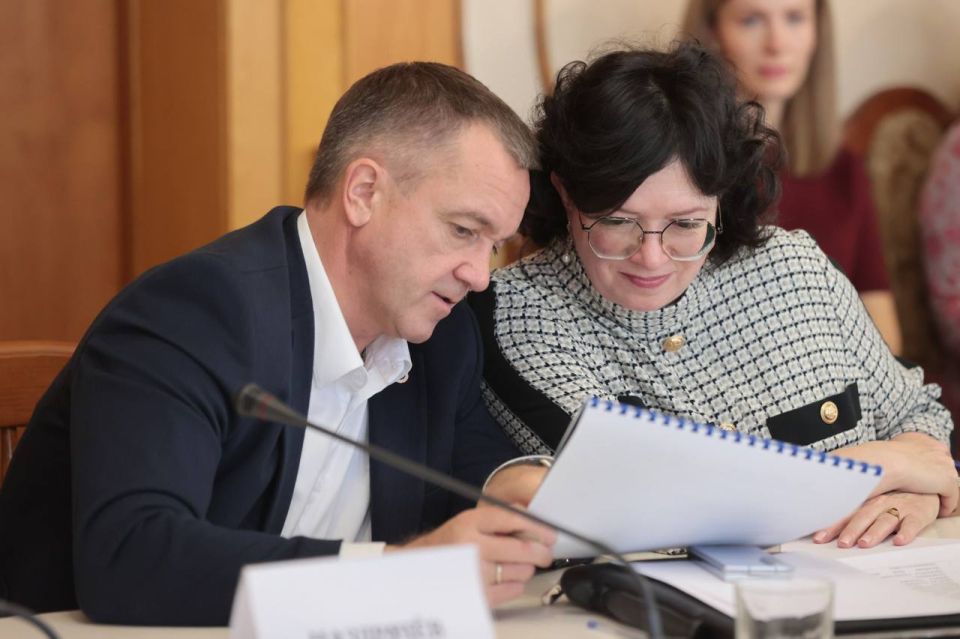 Cоциально-экономическое развитие Республики Крым обсудили на заседании Экономического совета Cоциально-экономическое развитие Республики Крым обсудили на заседании Экономического совета