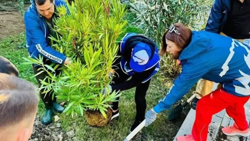 1 ноября, по инициативе секретаря Крымского регионального отделения Партии "Единая Россия" Владимира Константинова, во всех городах и районах республики пройдет масштабная экологическая акция "Чистый Крым"!