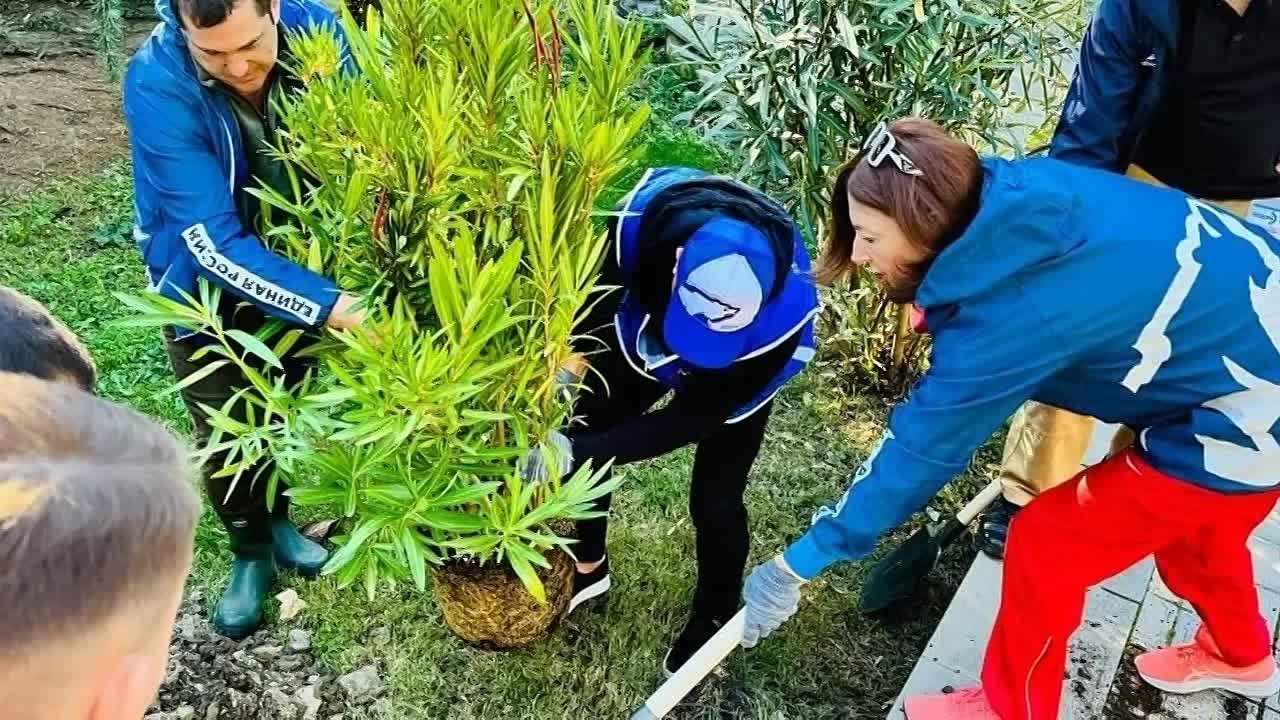 1 ноября, по инициативе секретаря Крымского регионального отделения Партии "Единая Россия" Владимира Константинова, во всех городах и районах республики пройдет масштабная экологическая акция "Чистый Крым"!