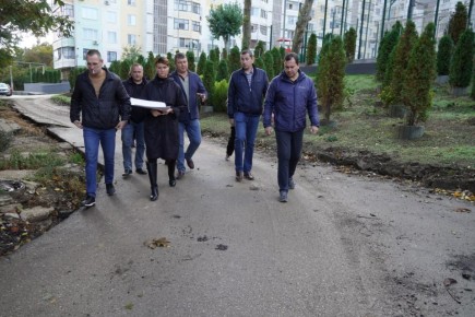 Олег Каторгин: Встретился с жителями района Верхнего Солнечного, на территории которого стартовало комплексное благоустройство