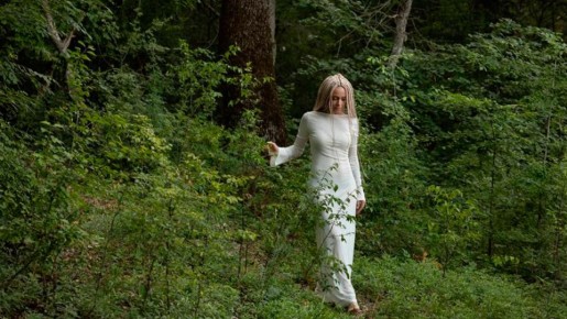 Поклонская ответила на сообщение о смене имени