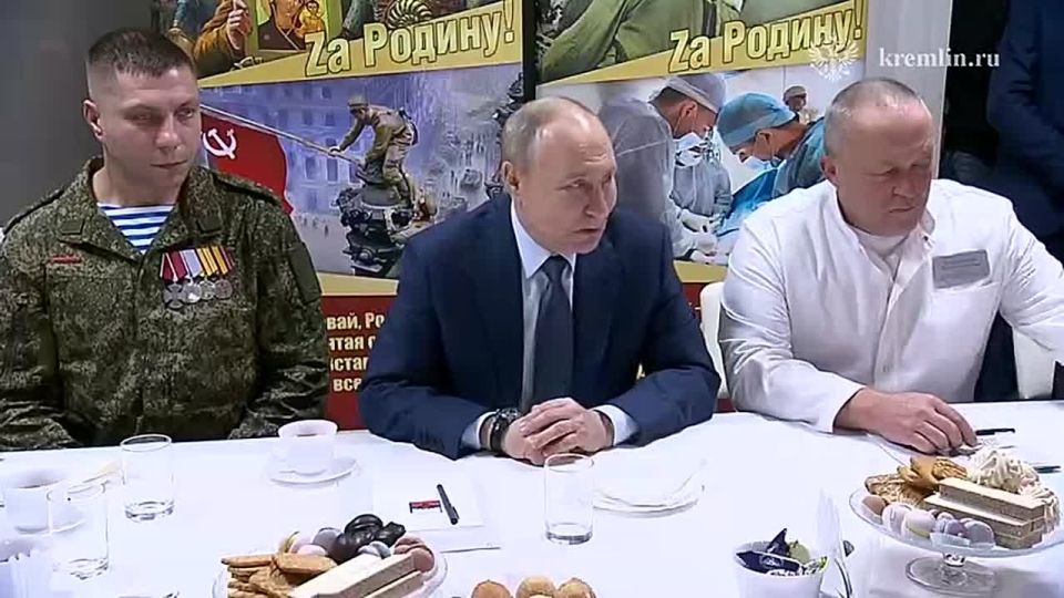 Морской пассажирский транспорт приостановил движение