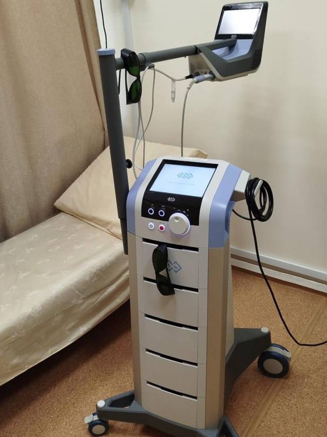 Для физиотерапевтического отделения РКБ им. Н. А. Семашко приобретен лазер высокой интенсивности Для физиотерапевтического отделения РКБ им. Н. А. Семашко приобретен лазер высокой интенсивности