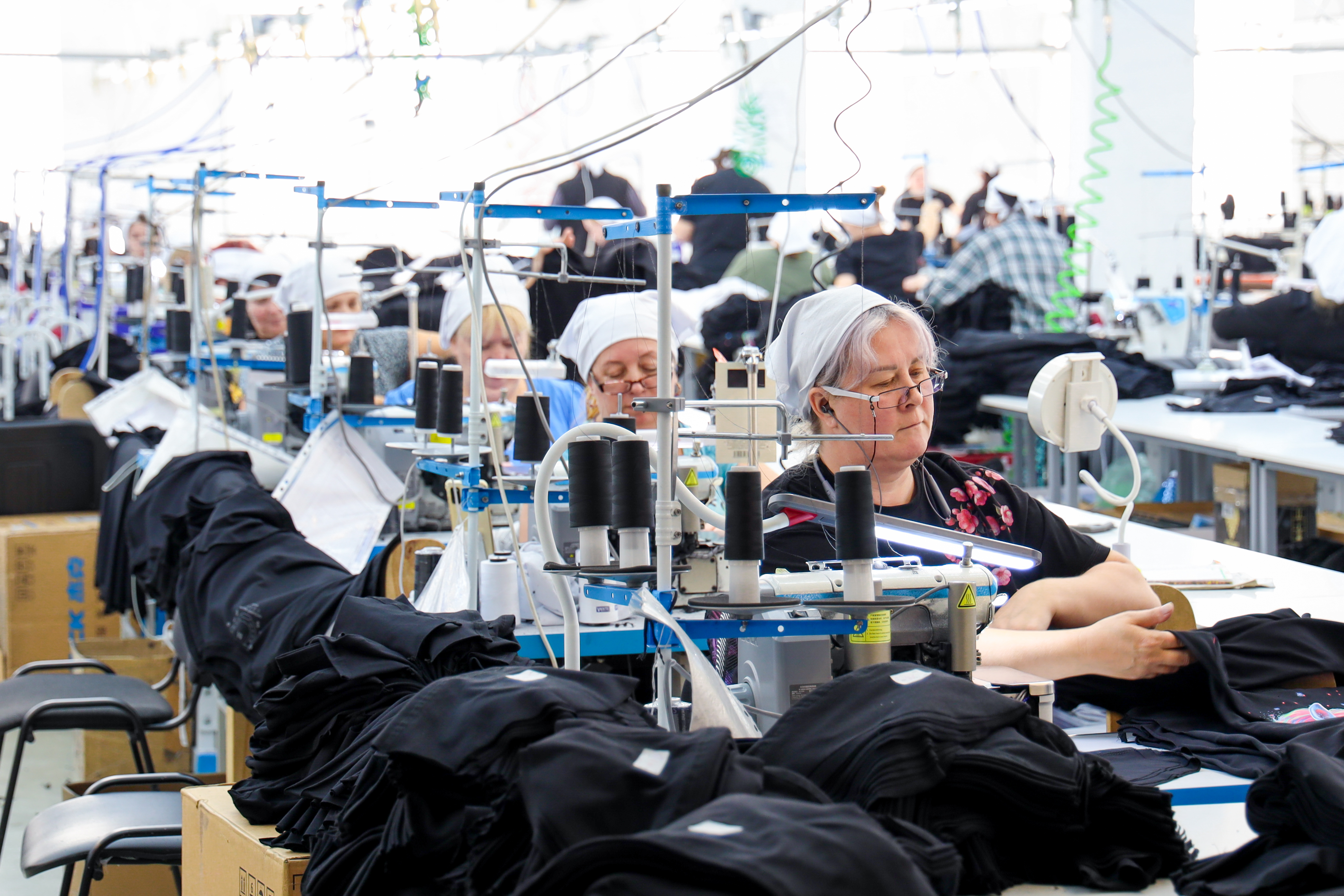 На предприятии легкой промышленности обсудили предварительные итоги пилотного проекта по повышению производительности труда На предприятии легкой промышленности обсудили предварительные итоги пилотного проекта по повышению производительности труда