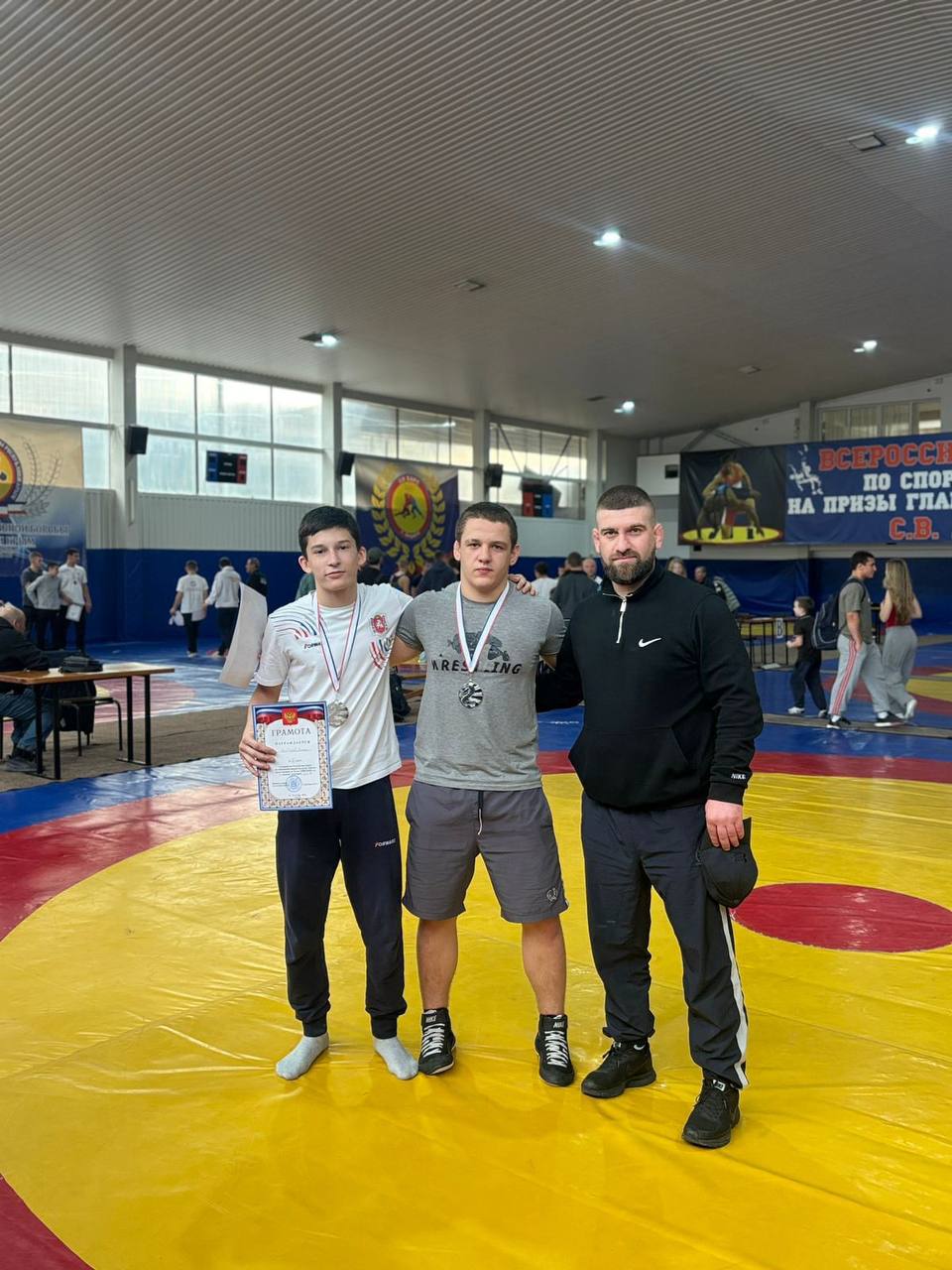 Дмитрий Чумаков: Поздравляю наших борцов из клуба «Анкабут» с успешным выступлением в городе Алушта на Первенстве Республики Крым по вольной борьбе среди юношей до 18 лет!