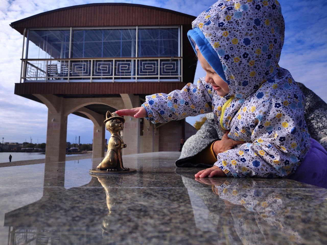 Молчаливые свидетели: о чём расскажут бронзовые котики Евпатории