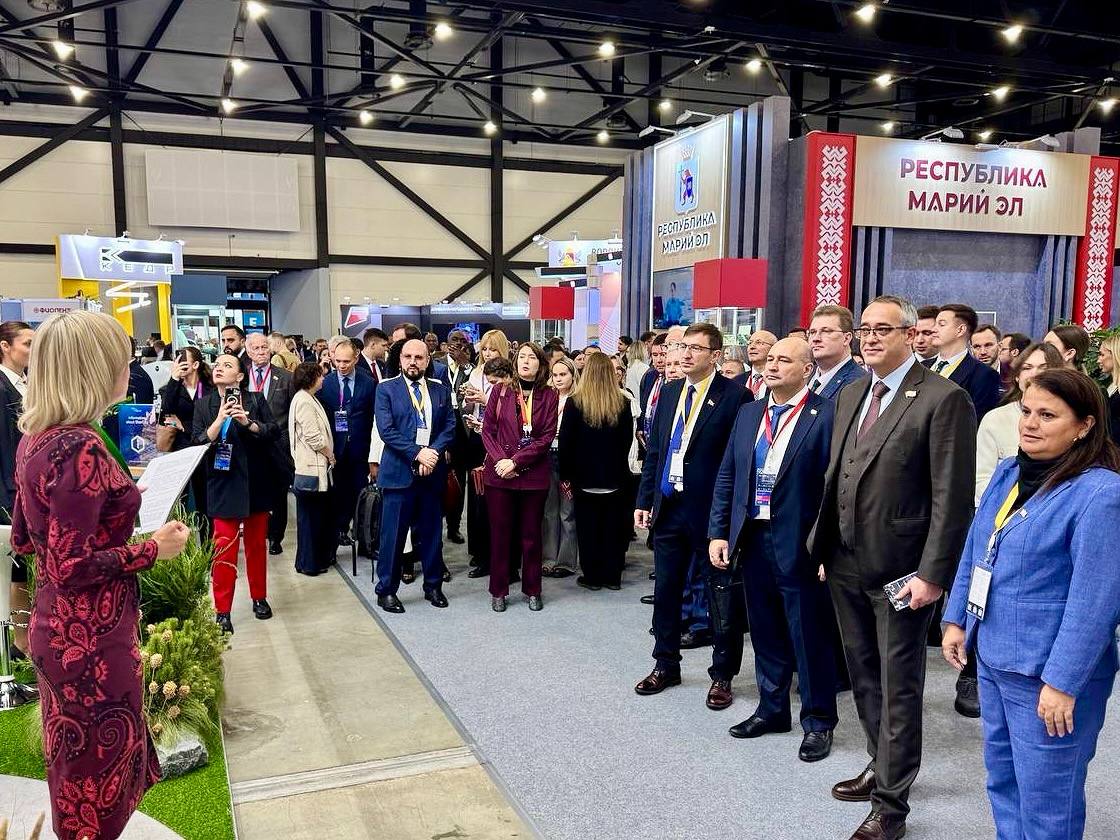 Владимир Немцев: Совместно с заместителем министра иностранных дел РФ Сергеем Алексеевичем Рябковым, Председателем Московской городской Думы Алексеем Валерьевичем Шапошниковым, Председателем Минского городского Совета... Владимир Немцев: Совместно с заместителем министра иностранных дел РФ Сергеем Алексеевичем Рябковым, Председателем Московской городской Думы Алексеем Валерьевичем Шапошниковым, Председателем Минского городского Совета...