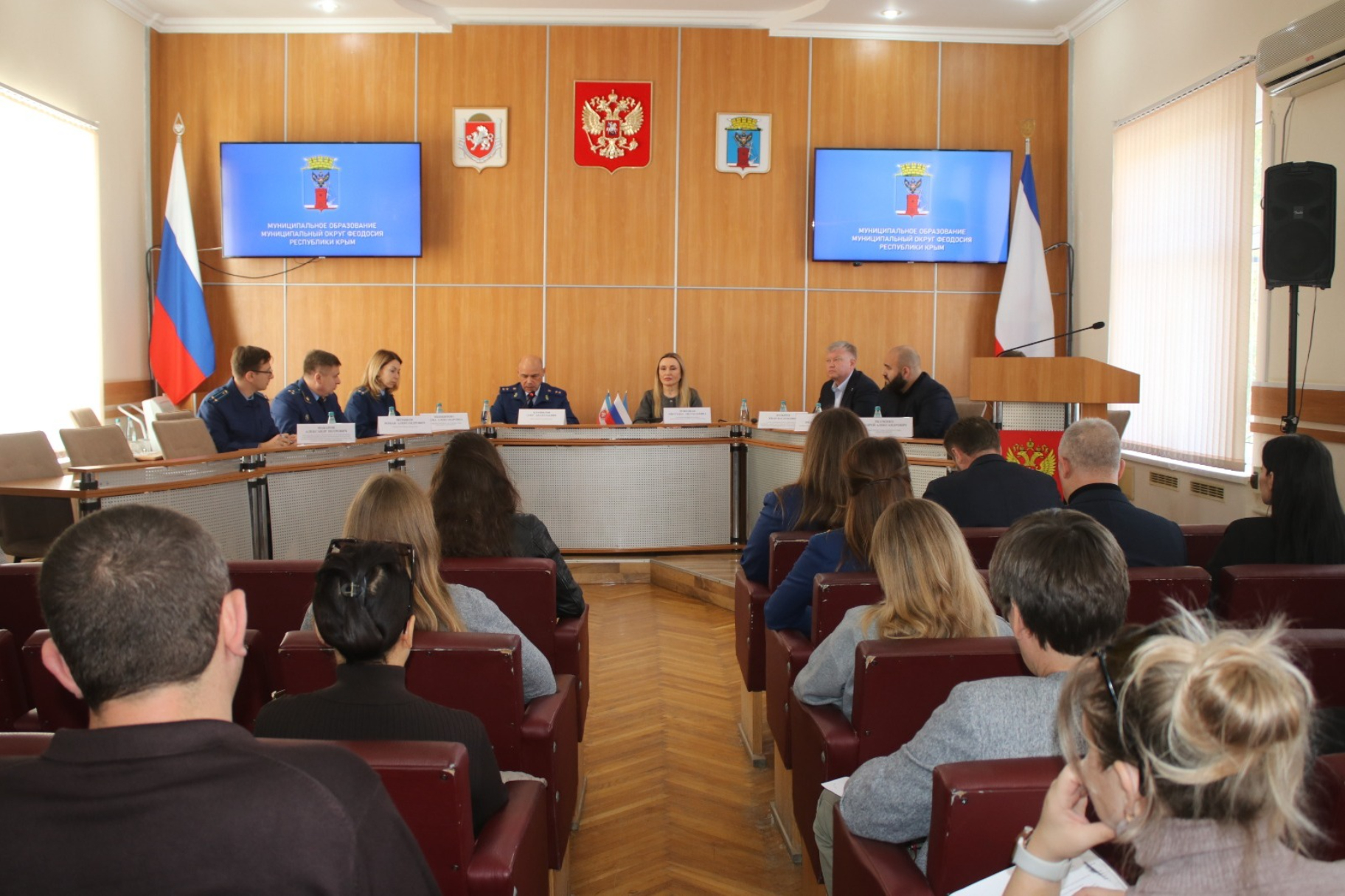 В Феодосии состоялась выездная встреча с предпринимателями