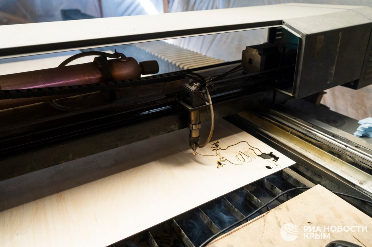 Все началось с 3D-принтера: юрист открыл в Крыму технопарк для детей Все началось с 3D-принтера: юрист открыл в Крыму технопарк для детей