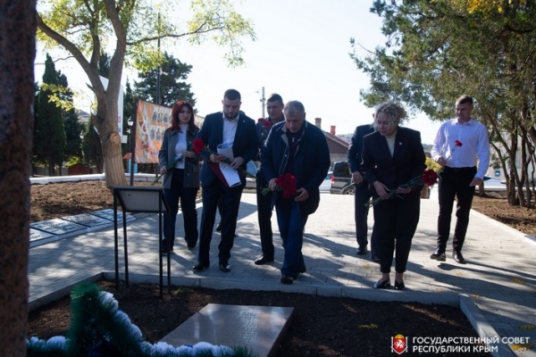 Владимир Константинов посетил с рабочей поездкой город Судак Владимир Константинов посетил с рабочей поездкой город Судак