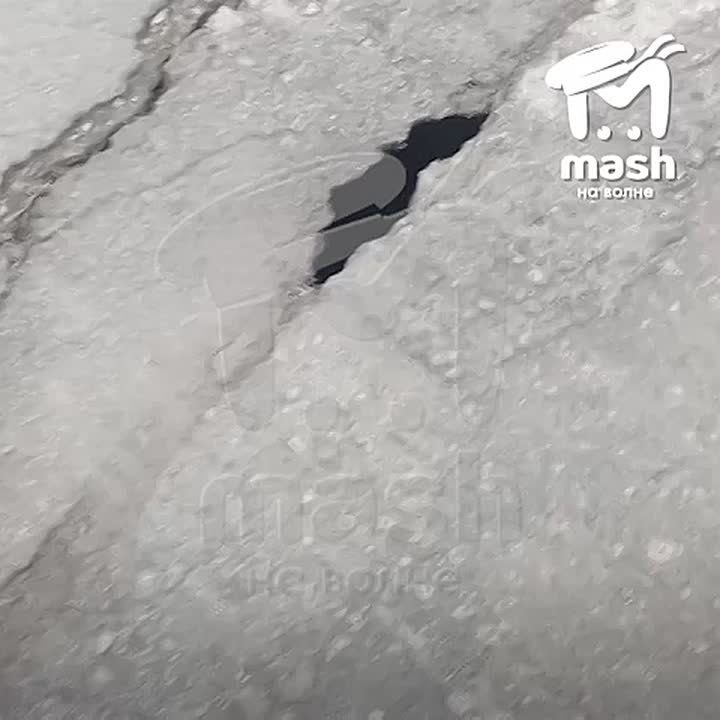 Мост через северо-крымский канал разрушается в Джанкойском районе