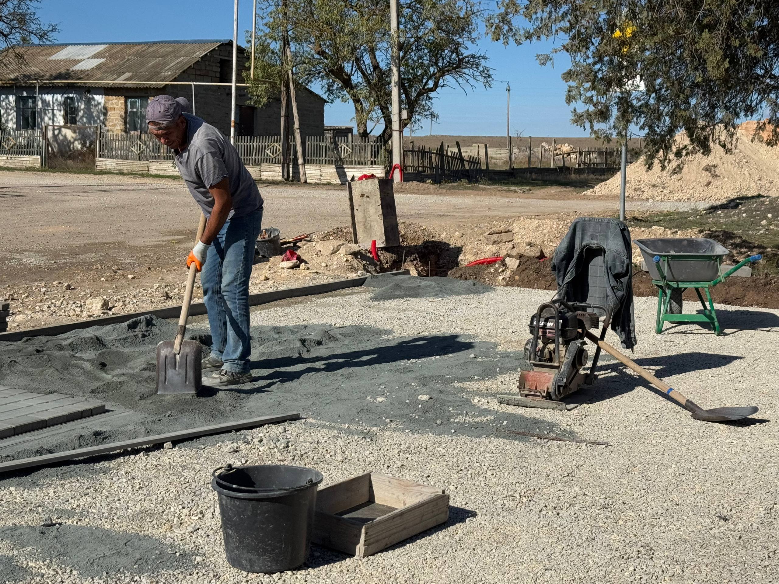 Александр Дудинов: В Медведево идет благоустройство двух общественных пространств!
