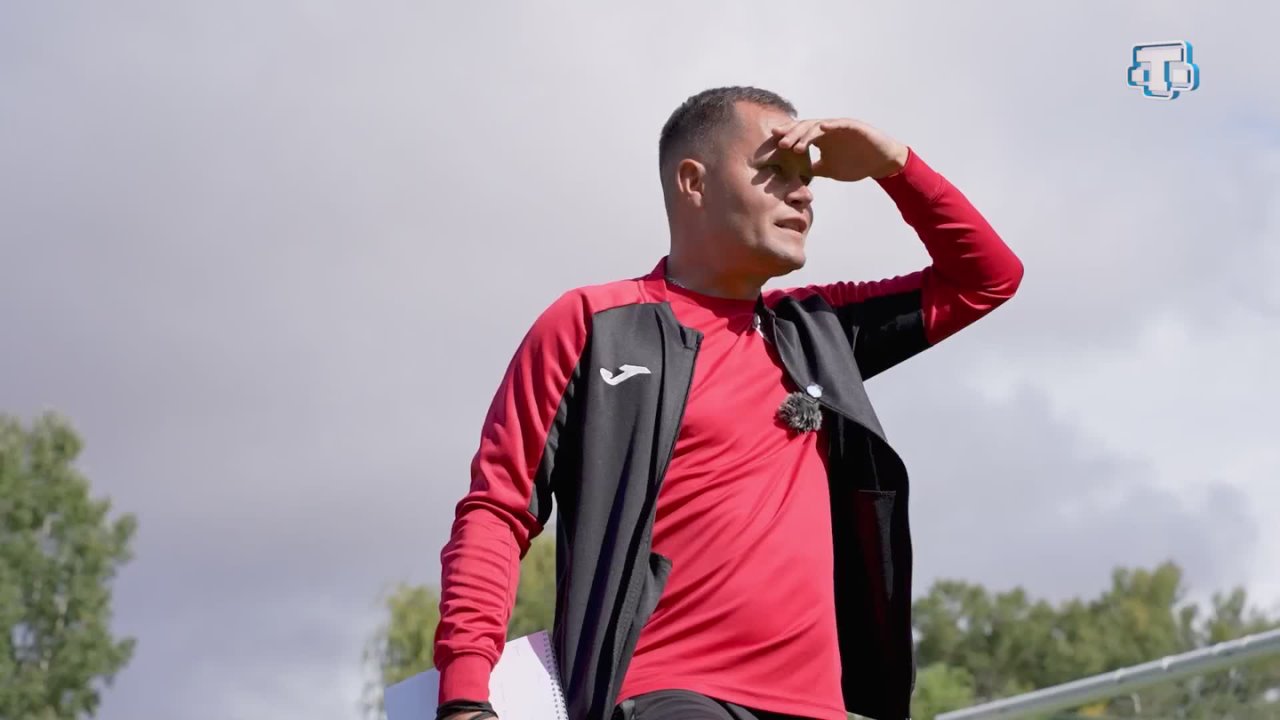 Как и чем живёт единственный в мире крымскотатарский футбольный клуб? Какова главная цель команды? Как проходят тренировки игроков? Это и многое другое вы сможете узнать в программе «Такъым иле»! Во вторник в 20:00