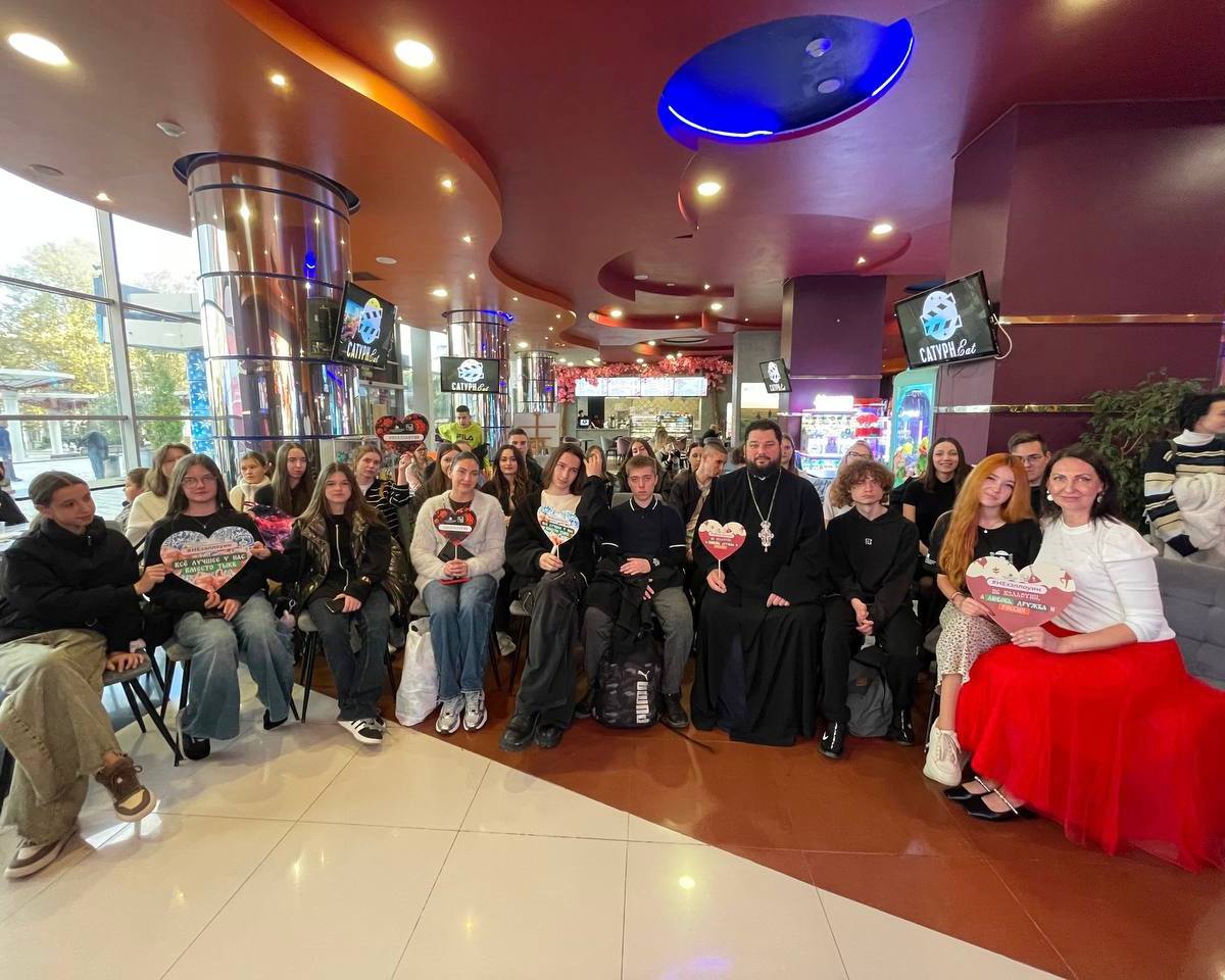 Янина Павленко: Отличная альтернатива чуждому нам заморскому празднику отмечать последний день октября в родном ключе Янина Павленко: Отличная альтернатива чуждому нам заморскому празднику отмечать последний день октября в родном ключе