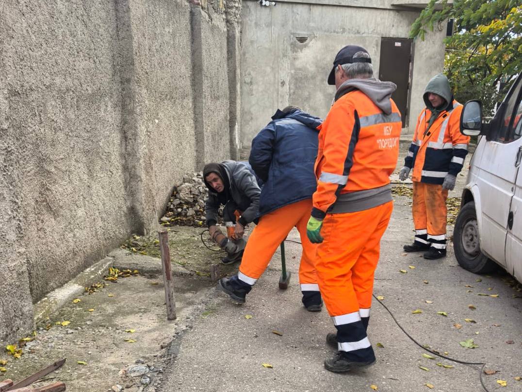 Александр Юрьев: Продолжаем работу по выявлению и сносу конструкций, незаконно размещённых на муниципальной земле Александр Юрьев: Продолжаем работу по выявлению и сносу конструкций, незаконно размещённых на муниципальной земле