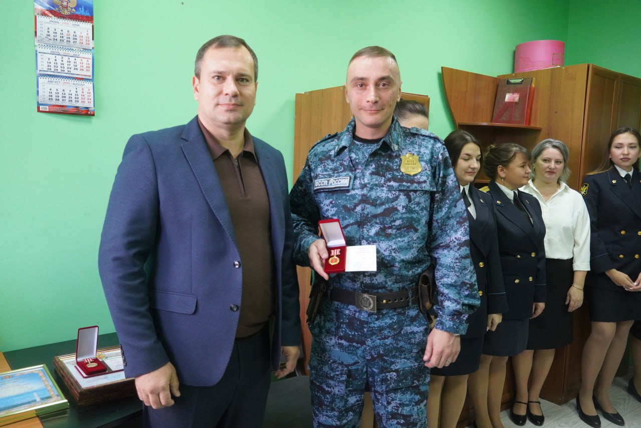 Олег Каторгин: Поздравил работников и ветеранов Службы судебных приставов со 160-летием создания института судебных приставов России Олег Каторгин: Поздравил работников и ветеранов Службы судебных приставов со 160-летием создания института судебных приставов России