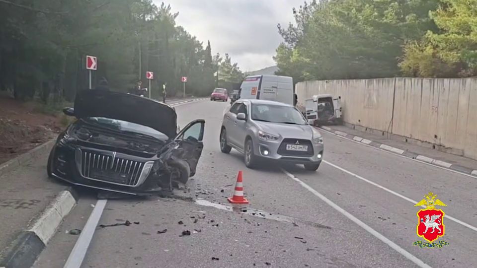 В аварии на трассе Ялта — Севастополь пострадал один человек