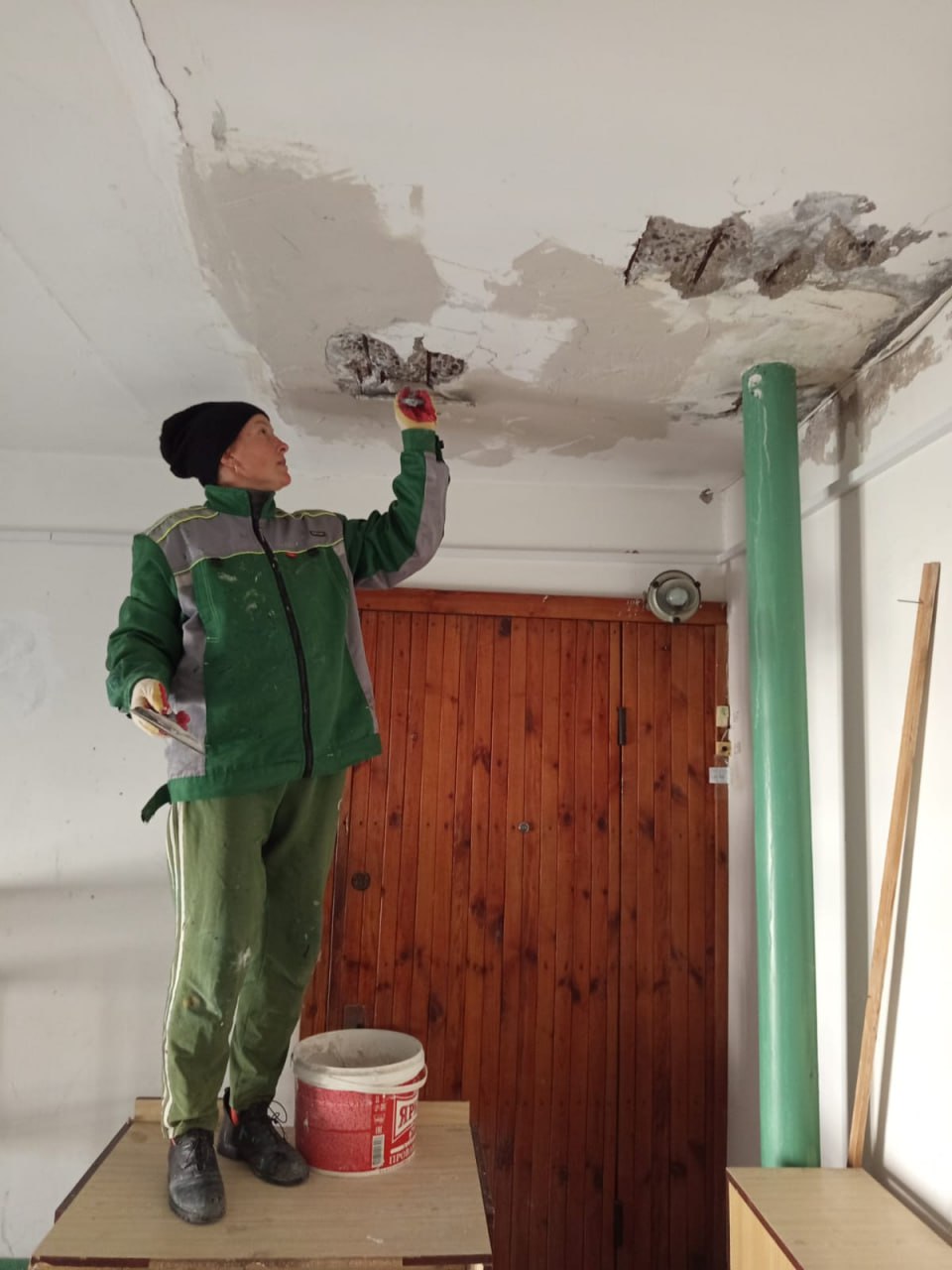 Олег Каторгин: В многоквартирных домах Керчи по согласованию с жителями управляющие компании ведут различные виды ремонтных работ Олег Каторгин: В многоквартирных домах Керчи по согласованию с жителями управляющие компании ведут различные виды ремонтных работ