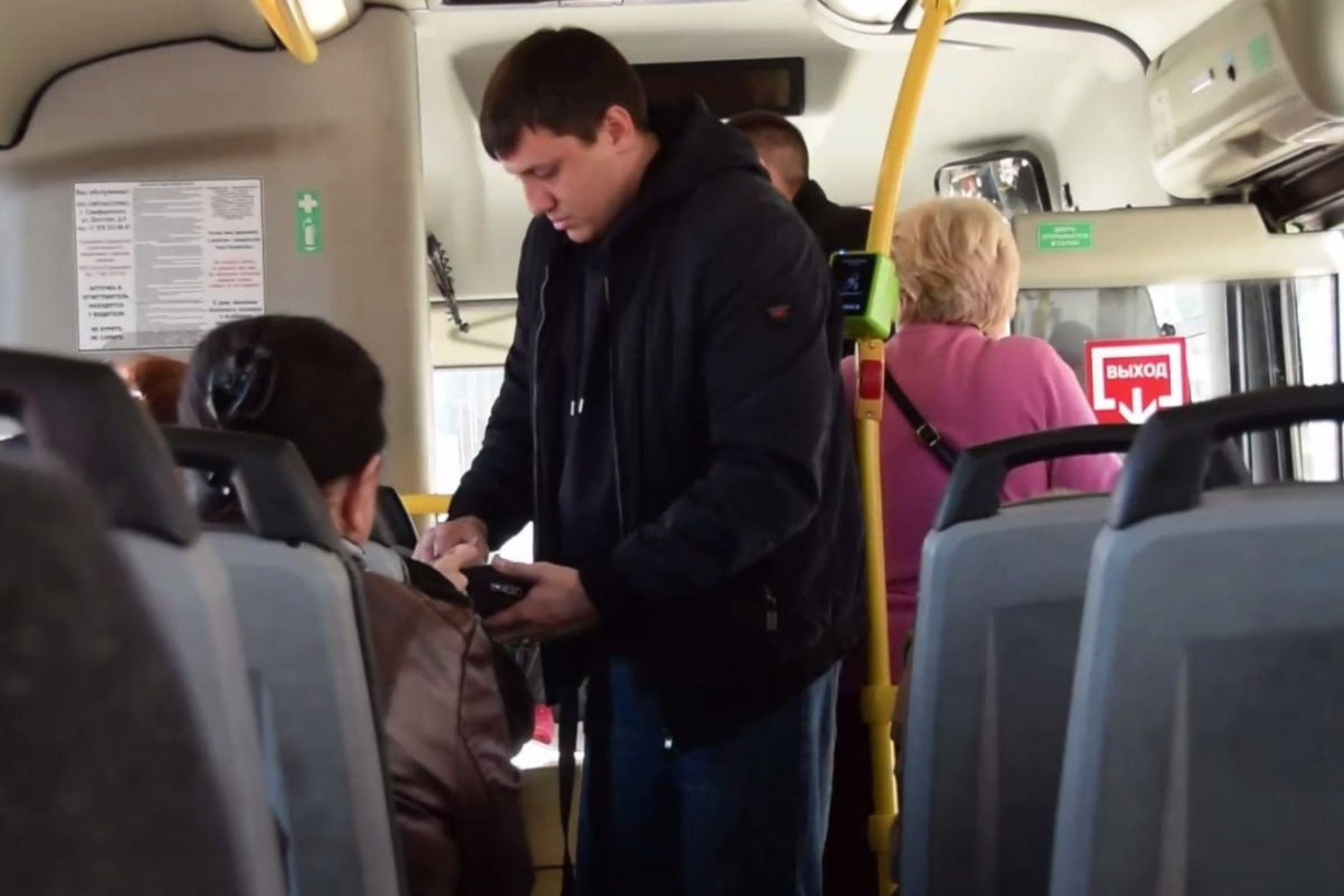 В Симферополе продолжается контроль работы общественного транспорта