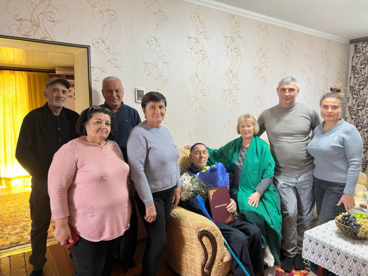 Сегодня ветеран труда, житель села Урожайного Саид Аблаев отметил свой 90-летний юбилей Сегодня ветеран труда, житель села Урожайного Саид Аблаев отметил свой 90-летний юбилей