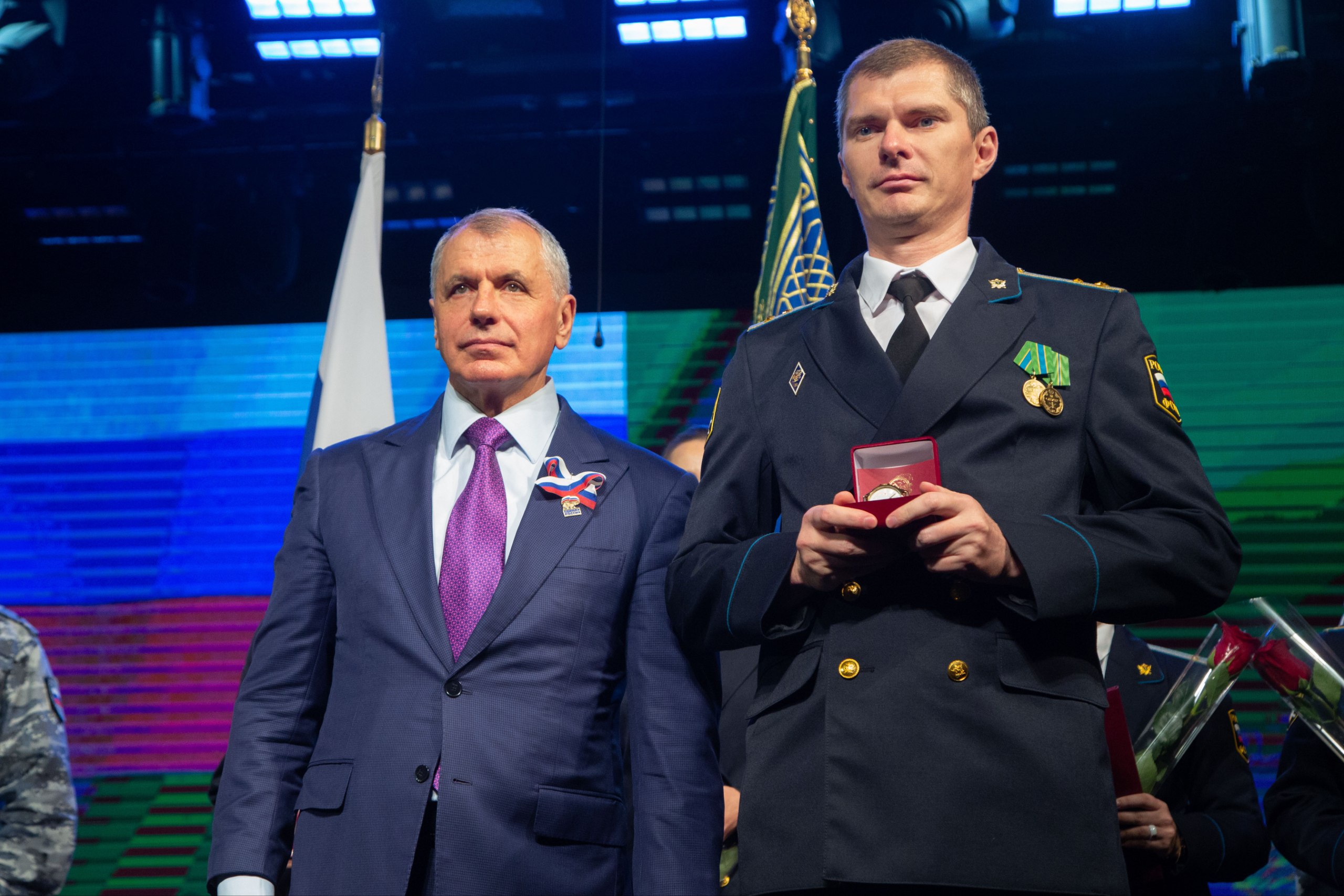 Владимир Константинов: Поздравляю госслужащих, работников и ветеранов Главного управления Федеральной службы судебных приставов по Республике Крым и городу Севастополю с профессиональным праздником! Владимир Константинов: Поздравляю госслужащих, работников и ветеранов Главного управления Федеральной службы судебных приставов по Республике Крым и городу Севастополю с профессиональным праздником!