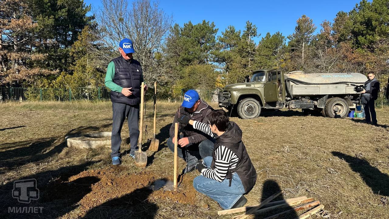 В Крыму стартовала акция «Чистый Крым» В Крыму стартовала акция «Чистый Крым»